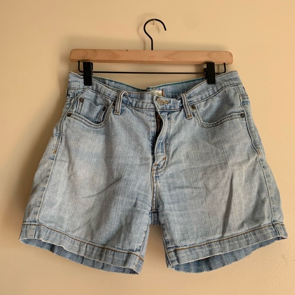 Levi’s 515 Denim Cotton Blue Women Shorts Bottoms Size 10 Casual Summer Clothing - Picture 1 of 3